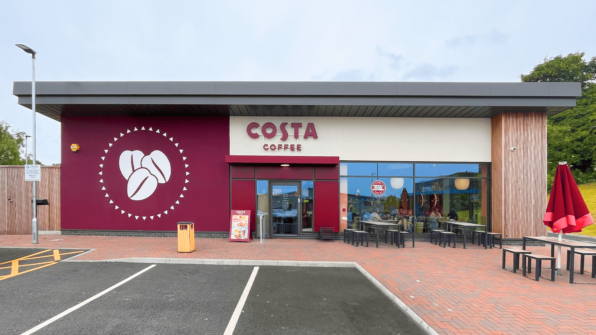 Costa, Silkwood Park, Wakefield